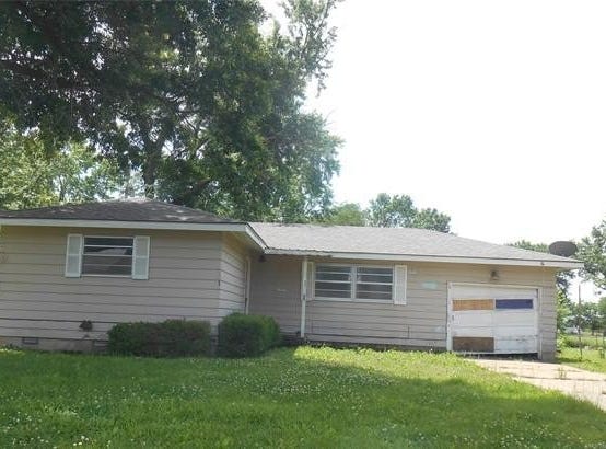615 W Ironman Avenue, Nowata, OK 74048
