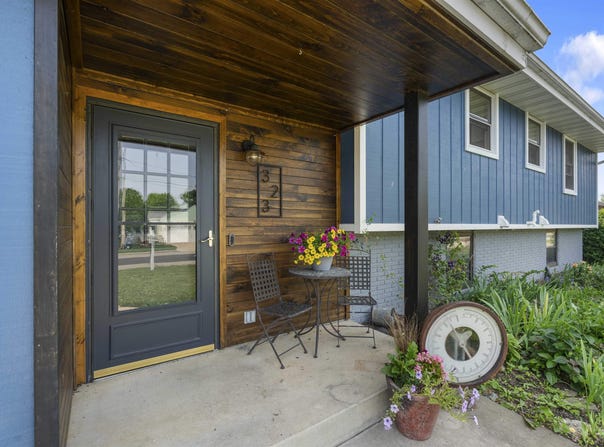 323 E Park Avenue, Monticello, WI 53570