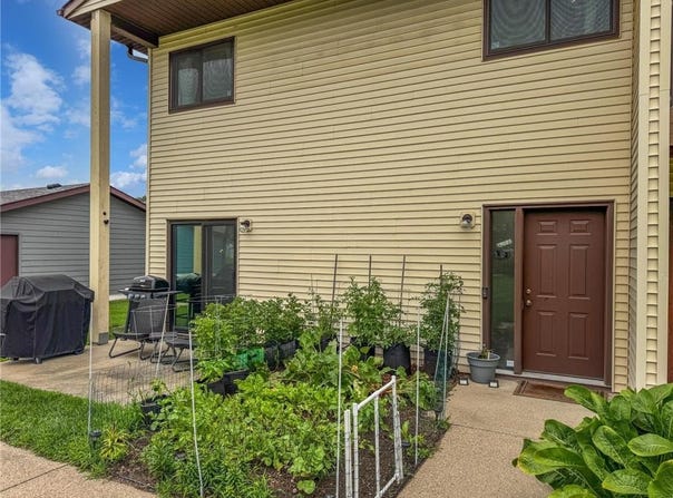 13725 Inglewood Avenue, Savage, MN 55378