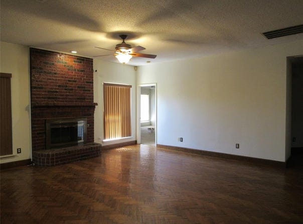 2520 Dandelion Lane, Rowlett, TX 75089