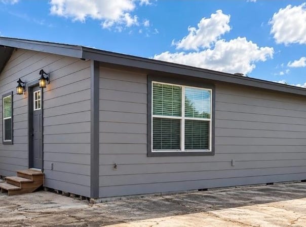 169 KENNEDY AVE., BROWNSVILLE, TX 78520