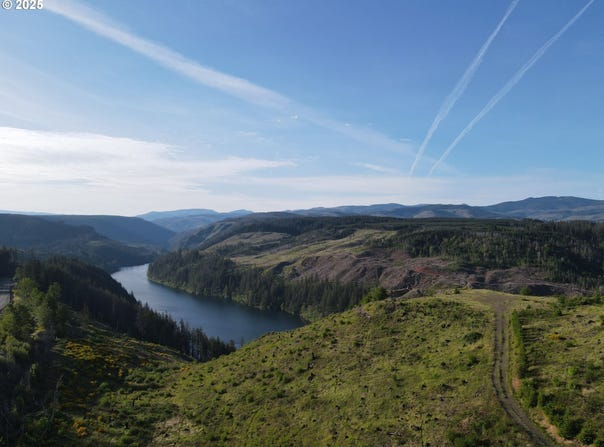 Michaels RD, Estacada, OR 97023
