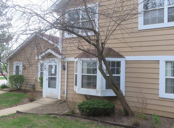 457 N Cambridge Drive, Palatine, IL 60067