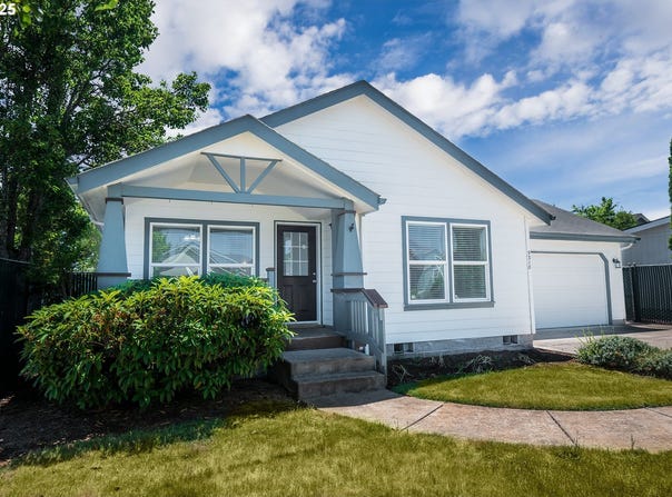 5318 BRIDGEWATER DR, Eugene, OR 97402