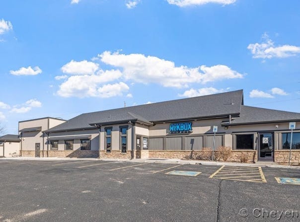 1121 OLD TOWN LN, Cheyenne, WY 82009