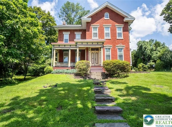 11 E Front Street, Jim Thorpe Boro, PA 18229
