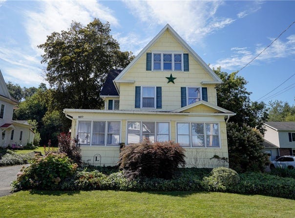 1877 Ridge Road, Webster, NY 14580