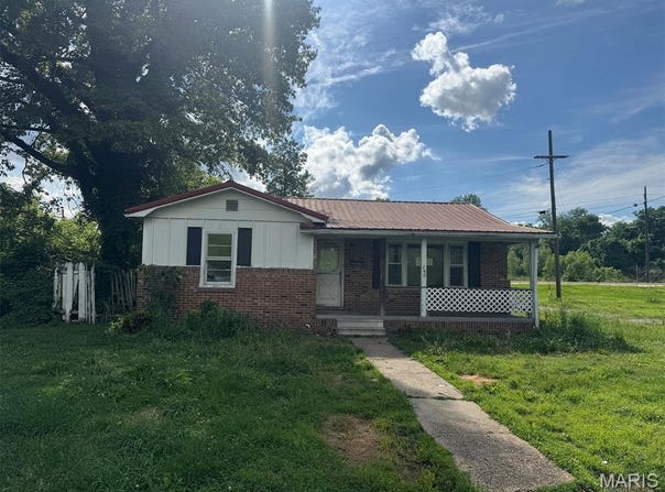 340 S Kitchen Street, Dexter, MO 63841