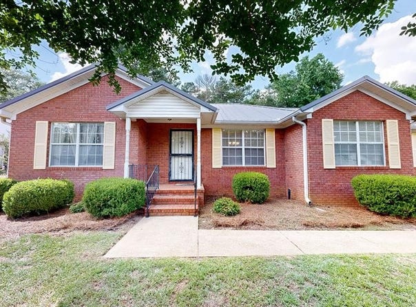 412 Darlington Circle, Dothan, AL 36301