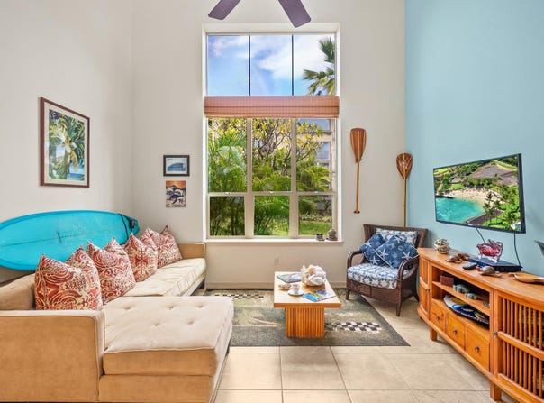 68-1125 KANIKU DR, Kamuela, HI 96743