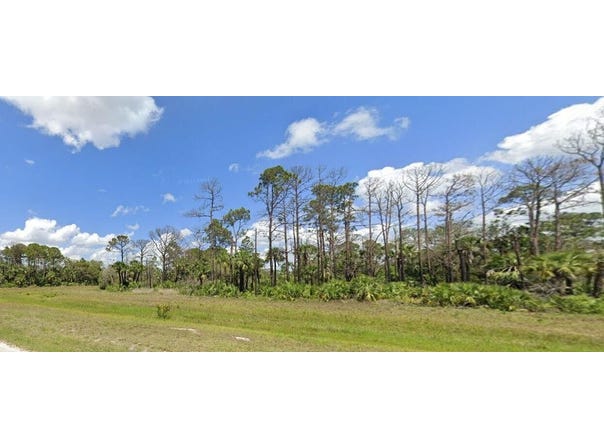 536 Holly Terrace, LaBelle, FL 33935