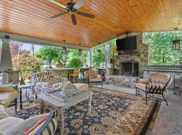 201 RUNWAY DRIVE, HAYDEN, AL 35079