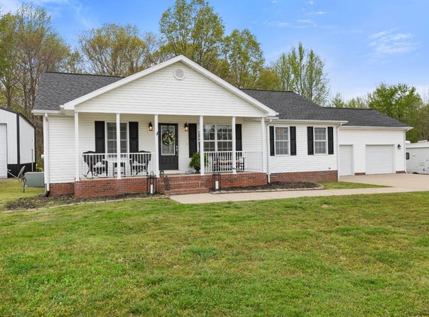 25 Taggart Ln, Greenville, KY 42345
