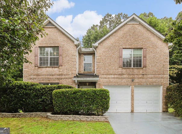 5803 Star Flower, Ellenwood, GA 30294