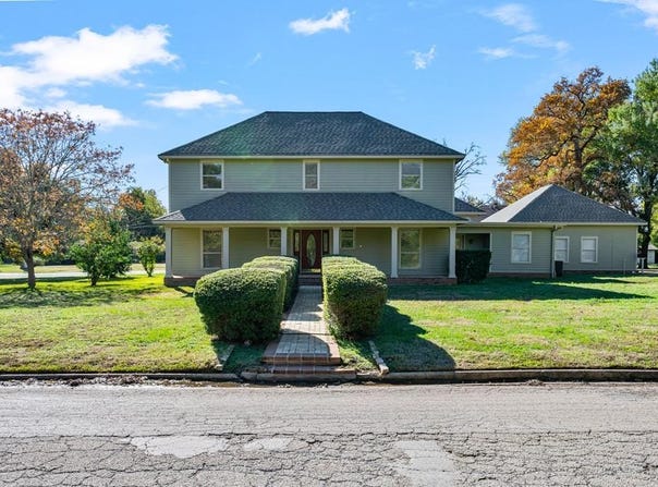 141 South Grace Street, Crockett, TX 75835