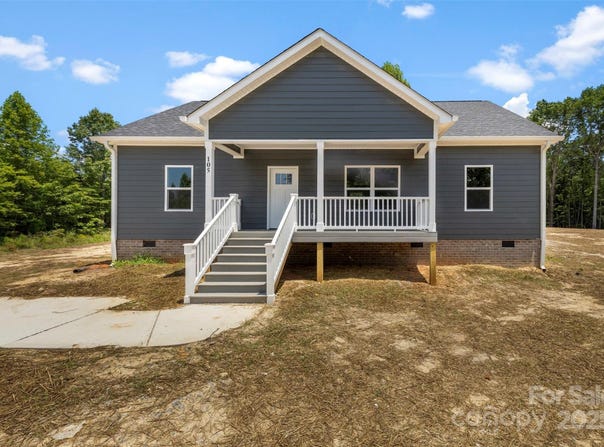 105 Darvee Road, Blacksburg, SC 29702