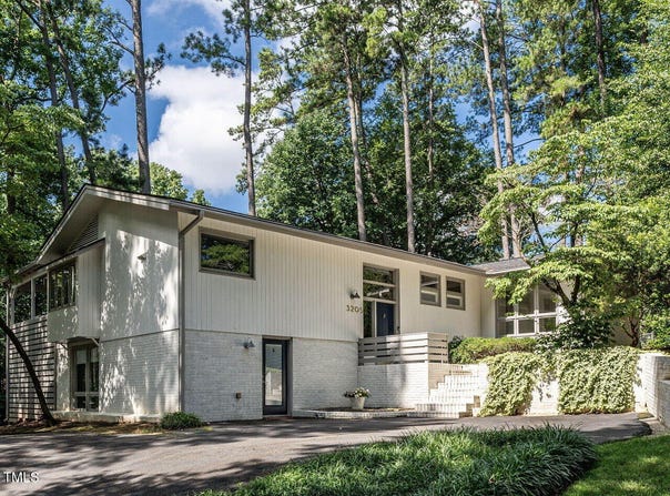 3205 Dell Drive, Raleigh, NC 27609