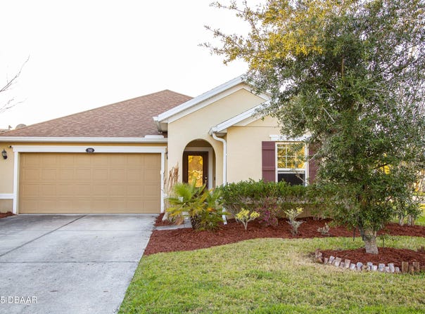 580 Champion Ridge Drive, Daytona Beach, FL 32124