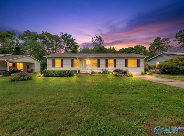 518 Dean Street, Scottsboro, AL 35768