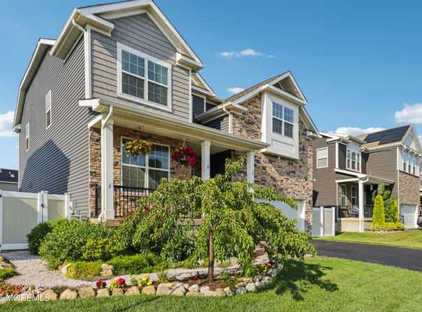78 Bradshaw Drive, Manahawkin, NJ 08050