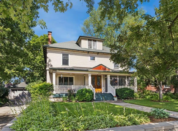 218 14th St, La Crosse, WI 54601