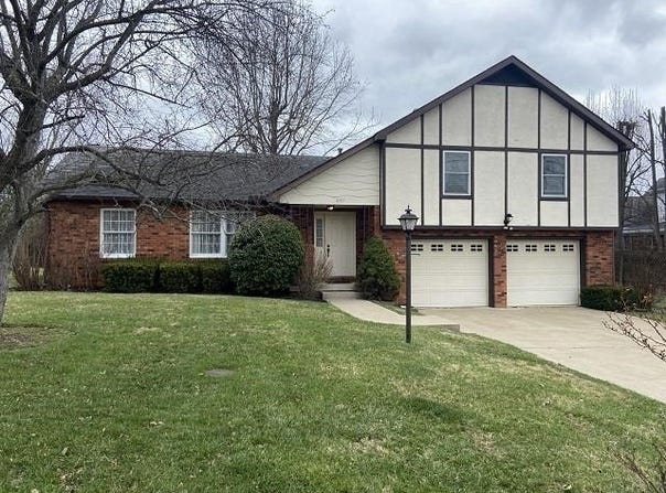 1037 McCowan Street, Flatwoods, KY 41139