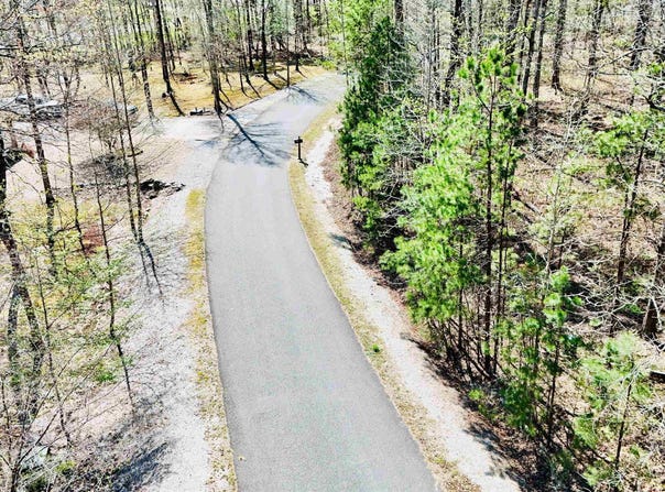 Hendaya Way, Hot Springs Village, AR 71909