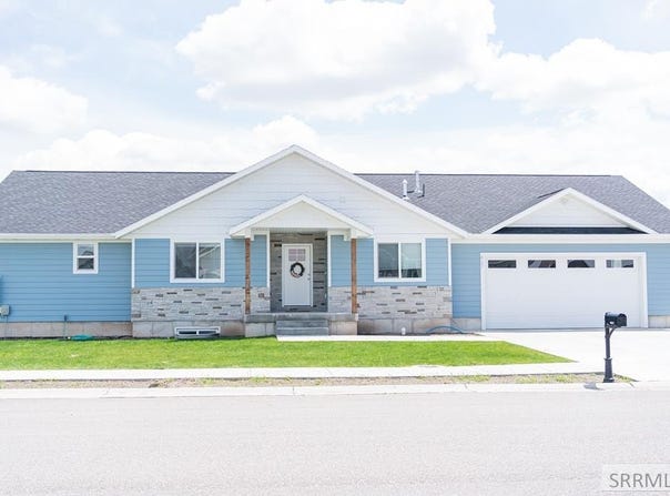 457 Idaho Avenue, Sugar City, ID 83448