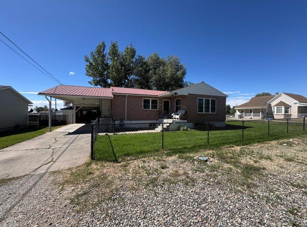 455 N 100 E, Beaver, UT 84713