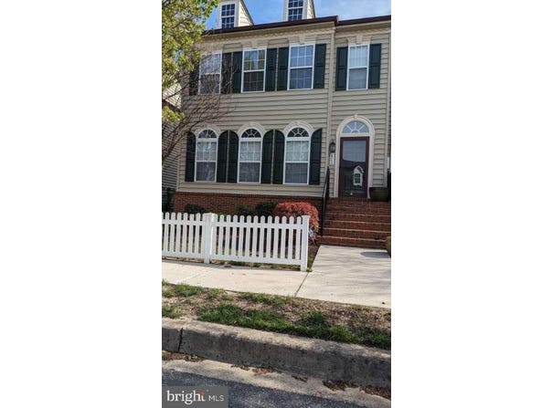 402 VILLAGE CENTER BOULEVARD, MILTON, DE 19968