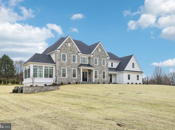 1337 CAROLANNES WAY, WEST CHESTER, PA 19382