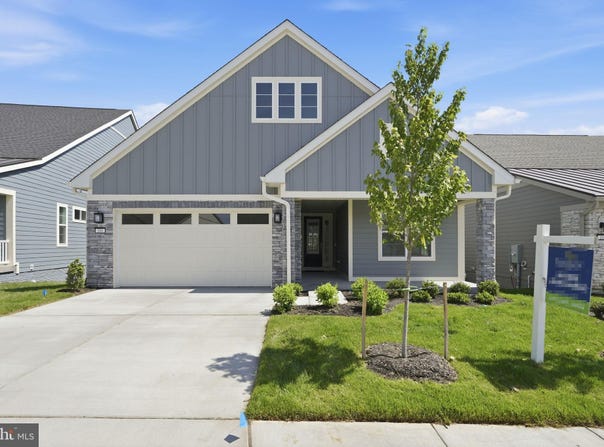 106 RHODODENDRON Court, LAKE FREDERICK, VA 22630