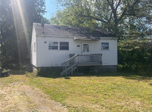 8827 Brewerton Road, Brewerton, NY 13029