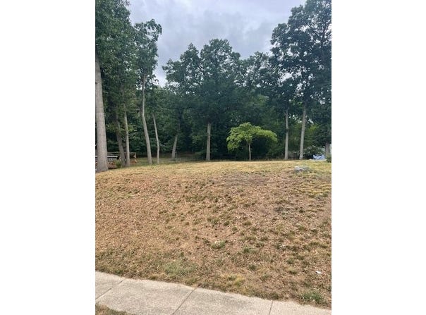 4011 Groveland Avenue SW, Wyoming, MI 49519