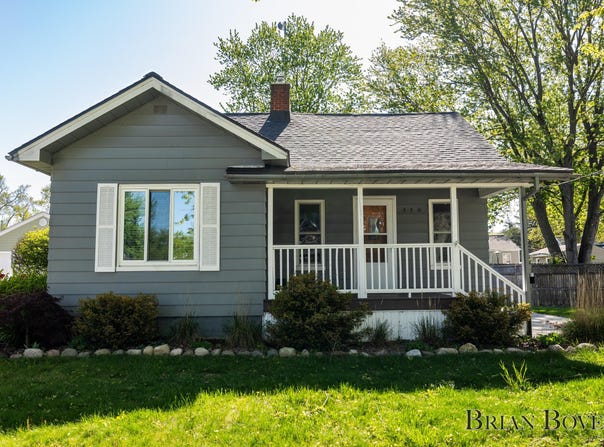 350 Adolph Avenue, Rockford, MI 49341