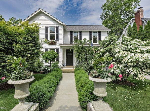 100 Church Street, Chagrin Falls, OH 44022
