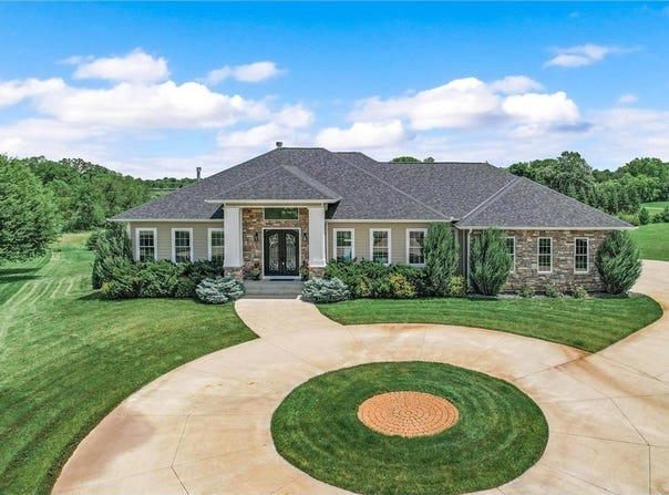 10906 Whitetail Road, Rogers, MN 55374