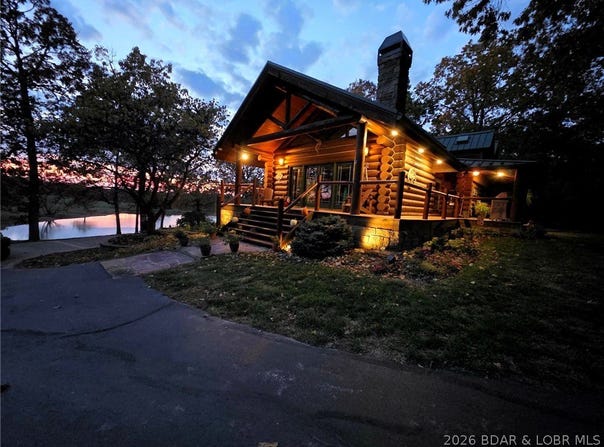 16450 Hwy YY, Versailles, MO 65084