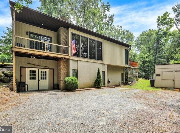 125 S CREEK ROAD, MILLERSVILLE, PA 17551