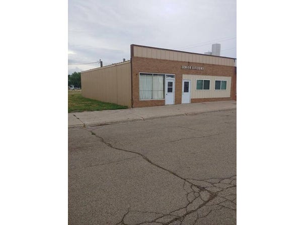 110 Main St., Pollock, SD 57648