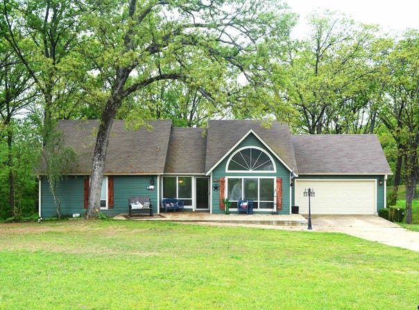 490 Farm Road 1735, Mount Pleasant, TX 75455