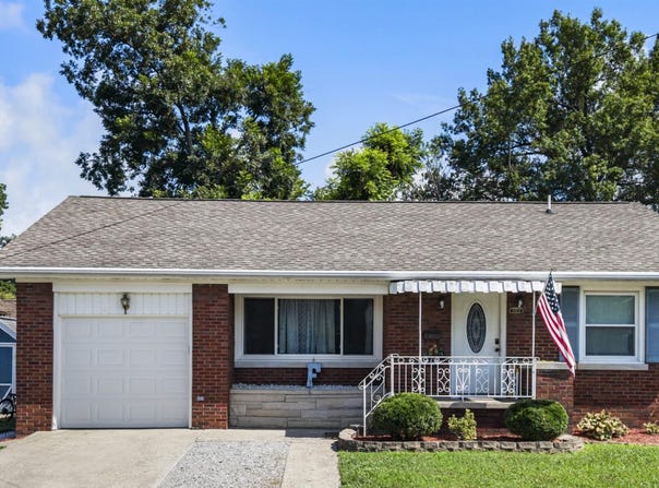 302 E Vine Street, Fort Branch, IN 47648