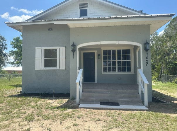 420 Ed Carter St, Avon Park, FL 33825