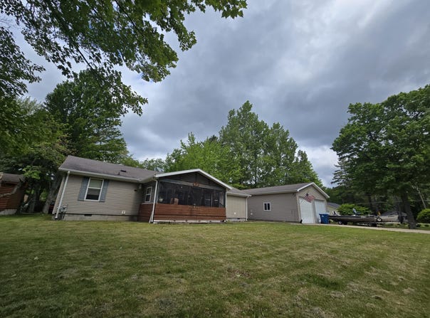 6709 C E Houghton Lake Drive, Houghton Lake, MI 48629