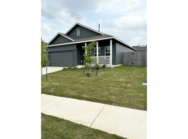 13707 Tordillo Dr, Elgin, TX 78621