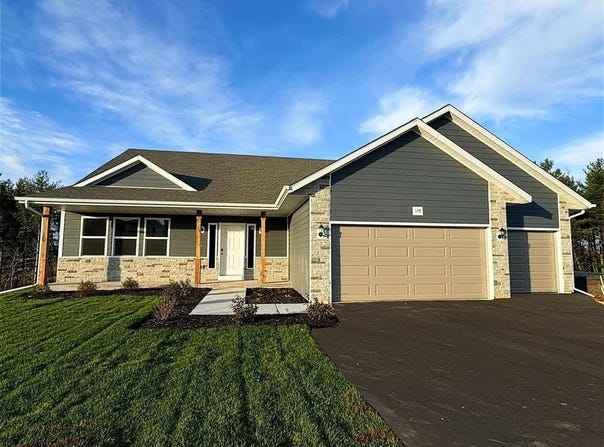 L61 N Newville Trails Drive, Edgerton, WI 53534