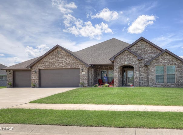 702 Danica Jo Lane, Carl Junction, MO 64834