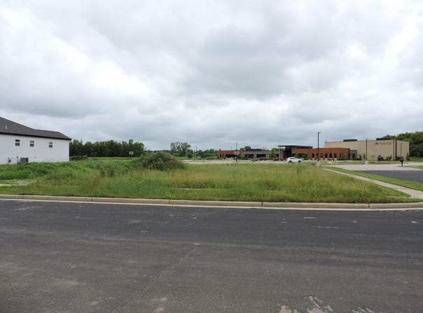 Lt40 Montclair Pl, Fort Atkinson, WI 53538