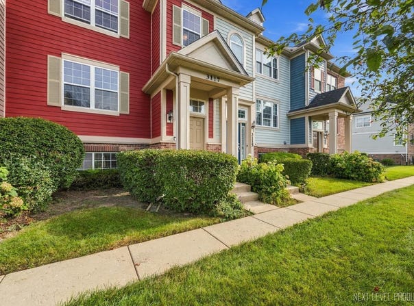 3117 Valley Falls Street, Elgin, IL 60124