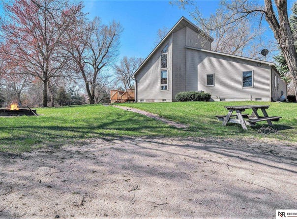 20 Willowwood Lake, North Bend, NE 68649
